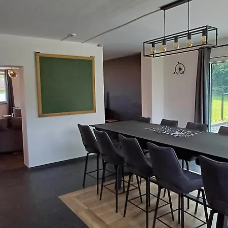 Сasa de vacaciones Maison Rural Cercle Saint-joseph